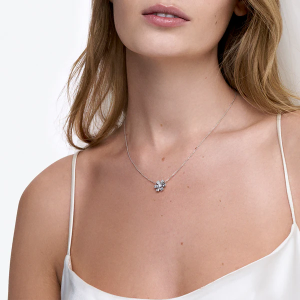 1.8 CTW Moissanite Silver Flower Pendant