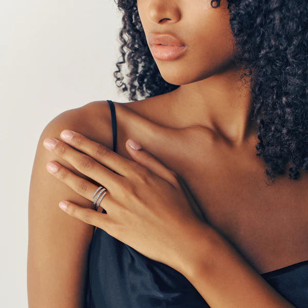 1.0 CTW Round Cut Moissanite Silver Pave Set Wedding Band