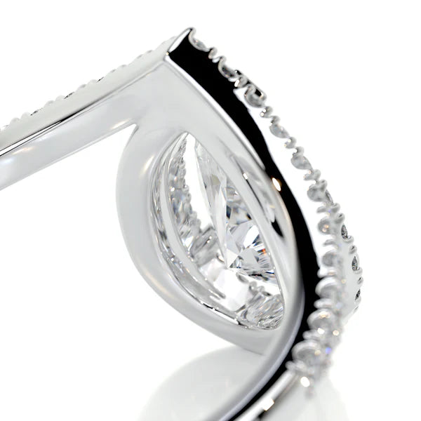 Pear Cut Moissanite Silver Curved Shank an Halo Setting Ring